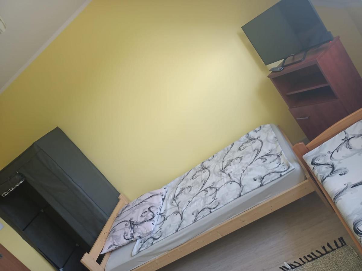Pokoje U Izy Stare Kiejkuty Szczytno (Warmian-Masurian) Exterior foto
